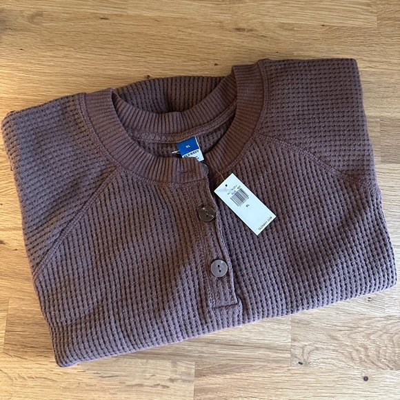 NWT Thermal Knit Raglan-Sleeve Henley T-Shirt - Picture 4 of 4